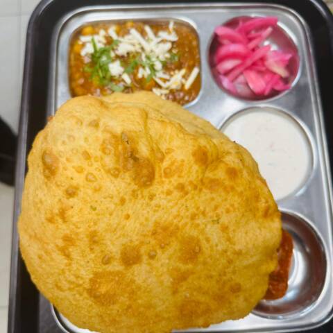 Channa Bhatura